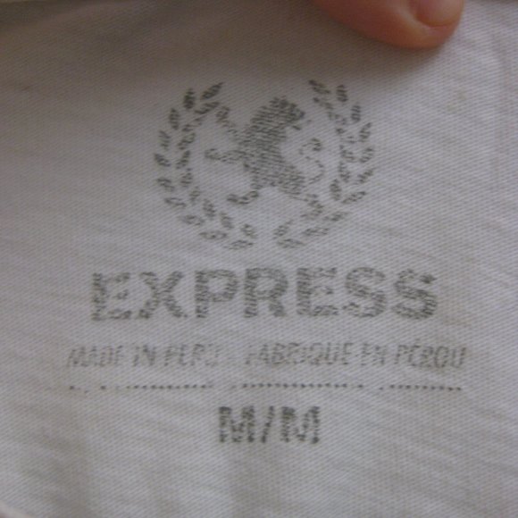 GUC white Express logo graphic tee shirt M medium - Picture 5 of 5
